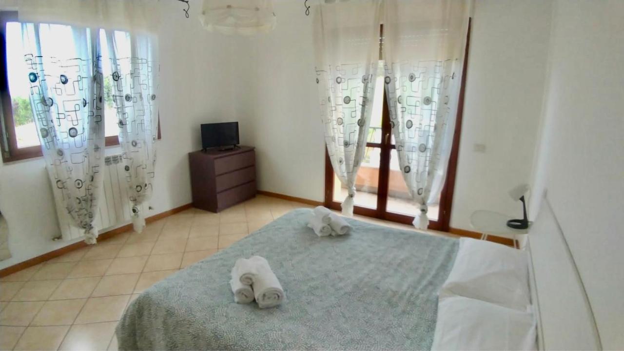 Cleo Camelia Falconara Marittima Exterior foto